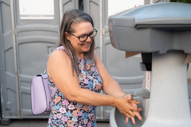 Best Affordable portable toilet rental  in Grundy, VA